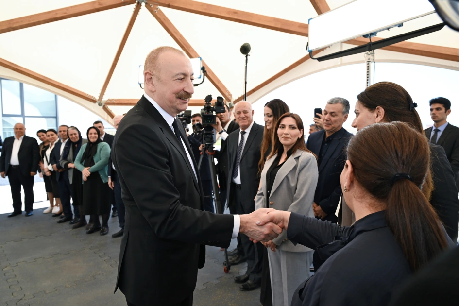 President Ilham Aliyev, First Lady Mehriban Aliyeva meet with residents of Shukurbeyli village of Jabrayil district (PHOTO)