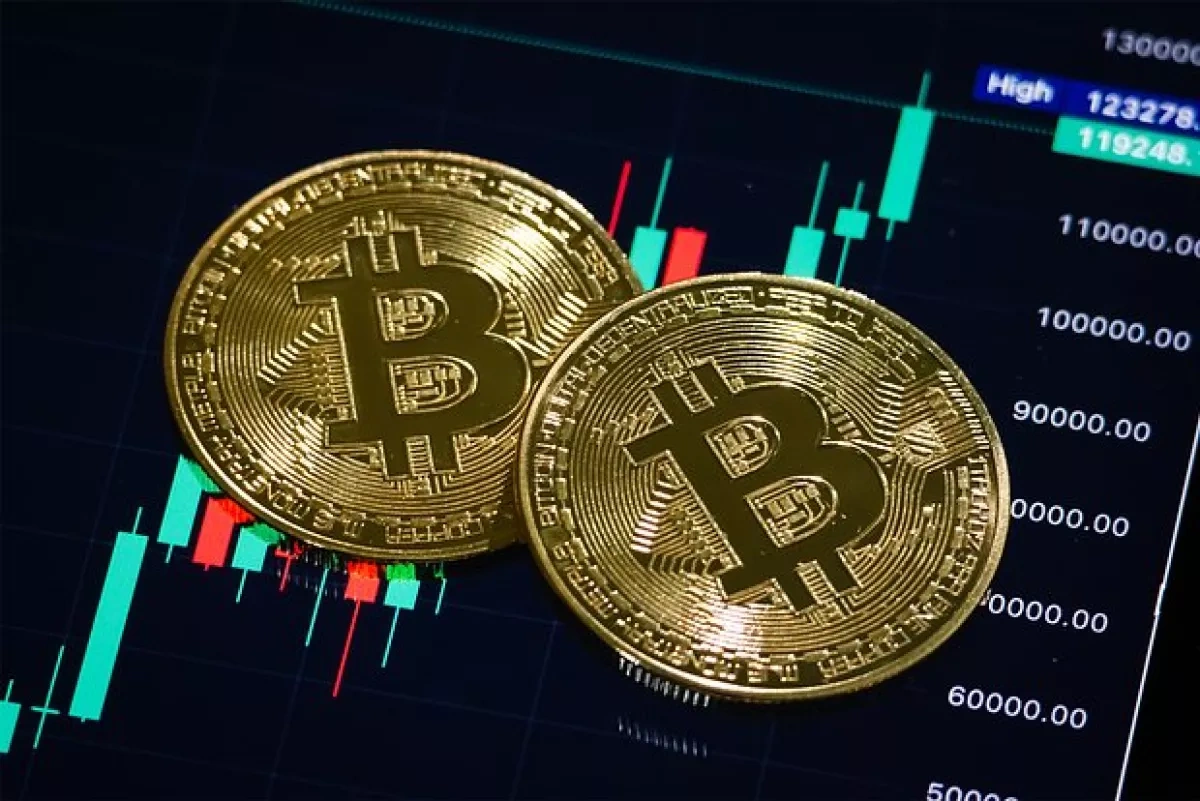 Bloomberg: Bitcoin reaches its highest level since March amid US–Iran tensions
