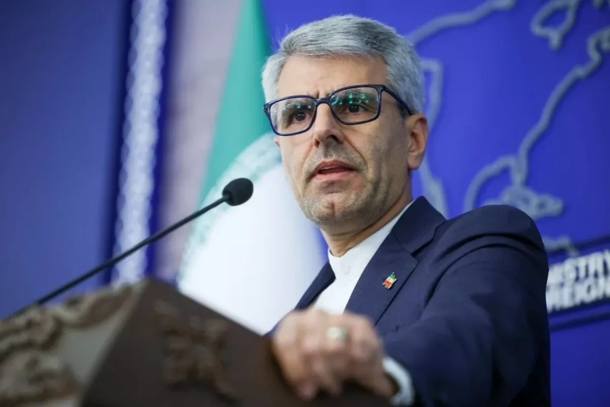 Iran insists on key role in managing Strait of Hormuz