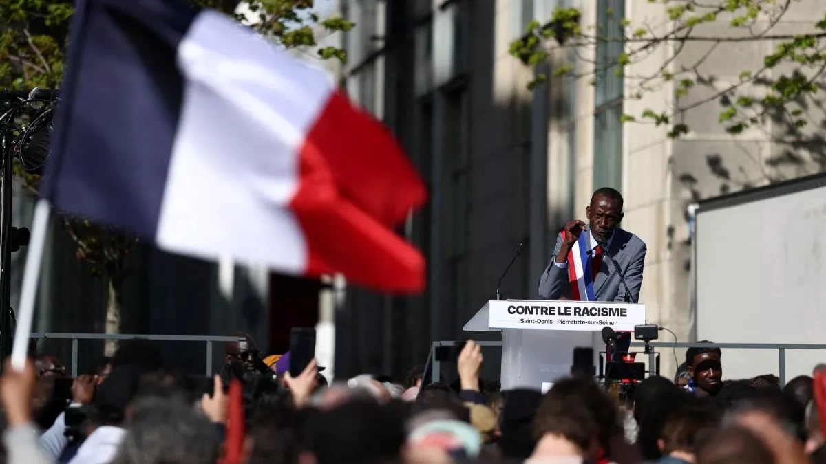 African-born mayor at centre of racism row in France Hate speech on air