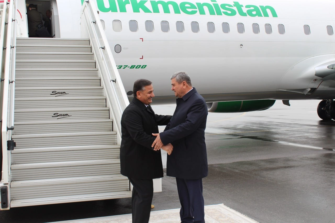 Turkmen delegation visits Dushanbe for intergovernmental talks