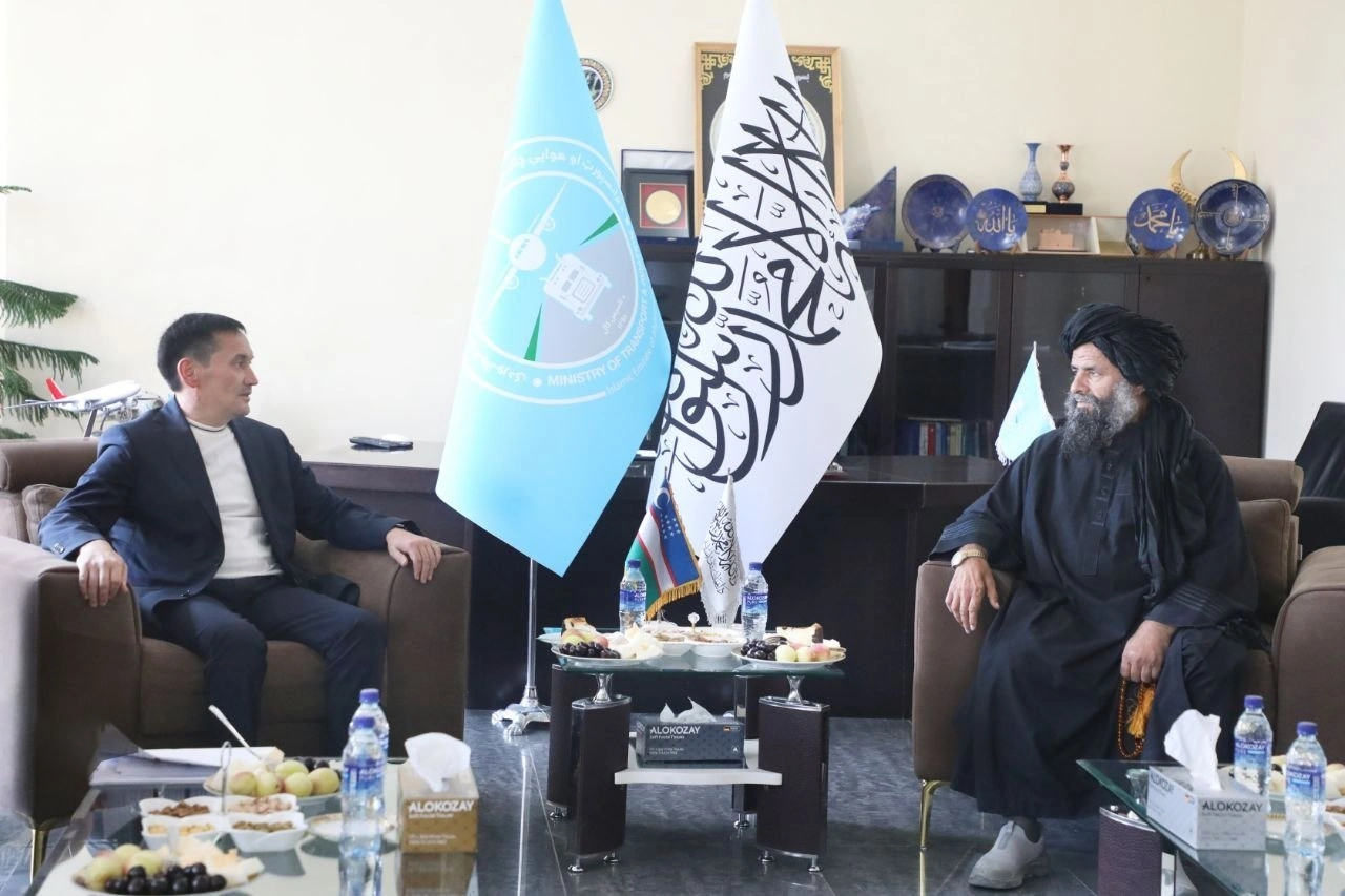 Uzbekistan, Afghanistan move to ease road freight costs
