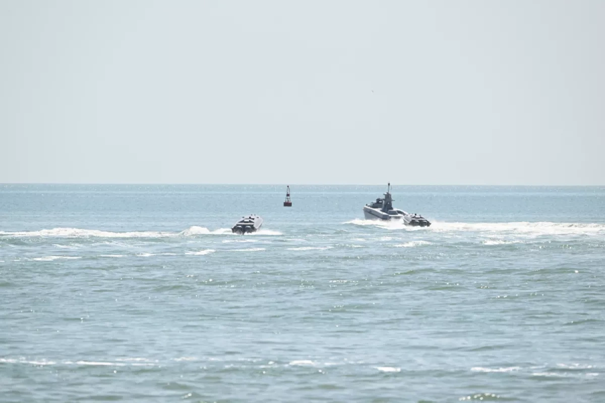 President Aliyev, first lady visit Azerbaijan’s Navy, inspect naval capabilities PHOTO
