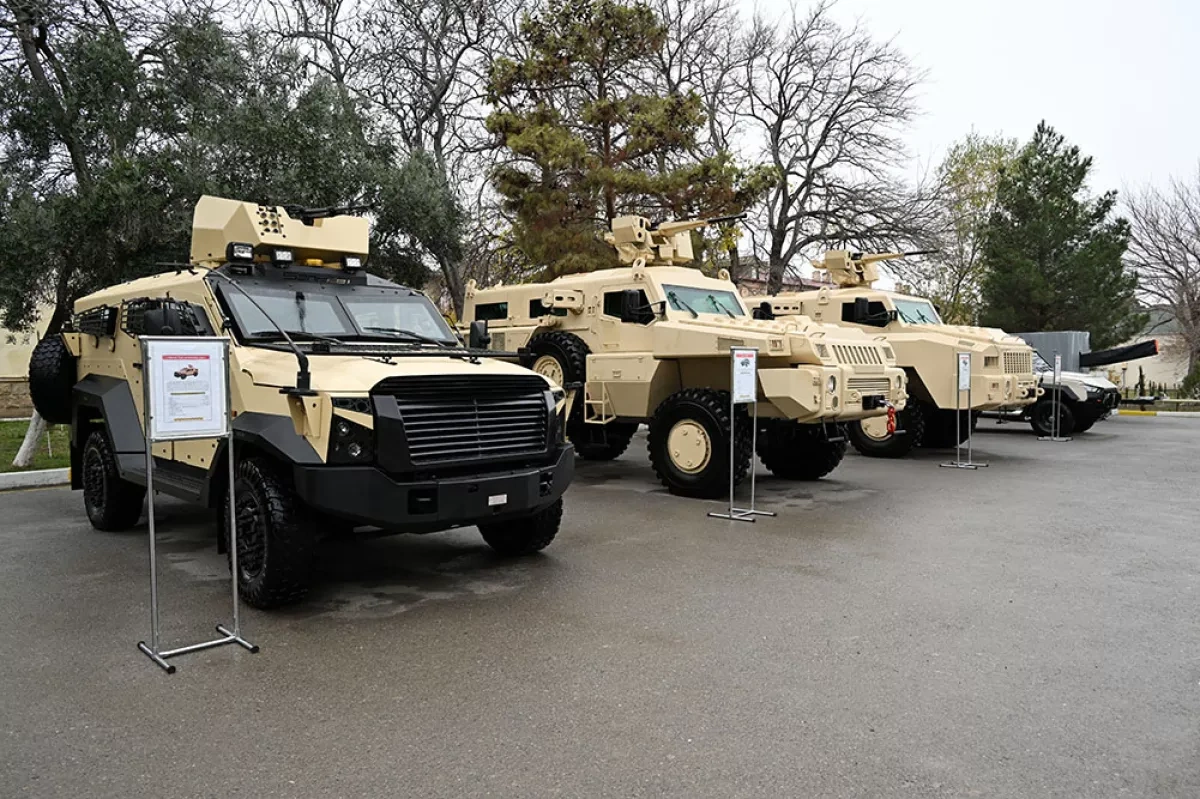Azerbaijani, Uzbek defence officials visit commando military unit PHOTO/VIDEO
