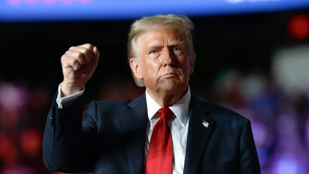Trump says he is “not in a hurry” over talks with Iran