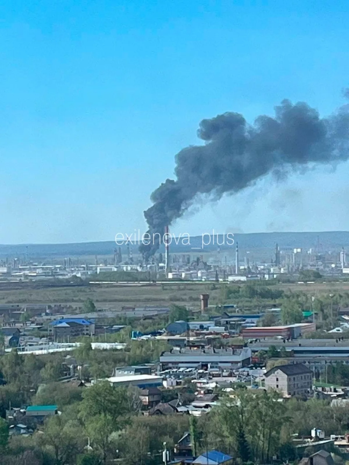 ASTRA: Lukoil refinery in Russia's Perm hit for third time in nine days PHOTO / VIDEO