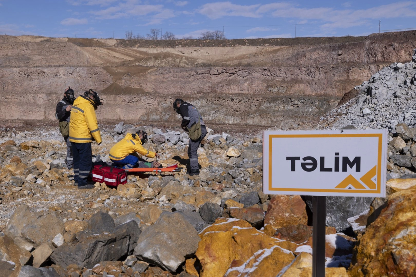 “AzerGold” CJSC held an event dedicated to World Civil Defense Day in Dashkesan (PHOTO)