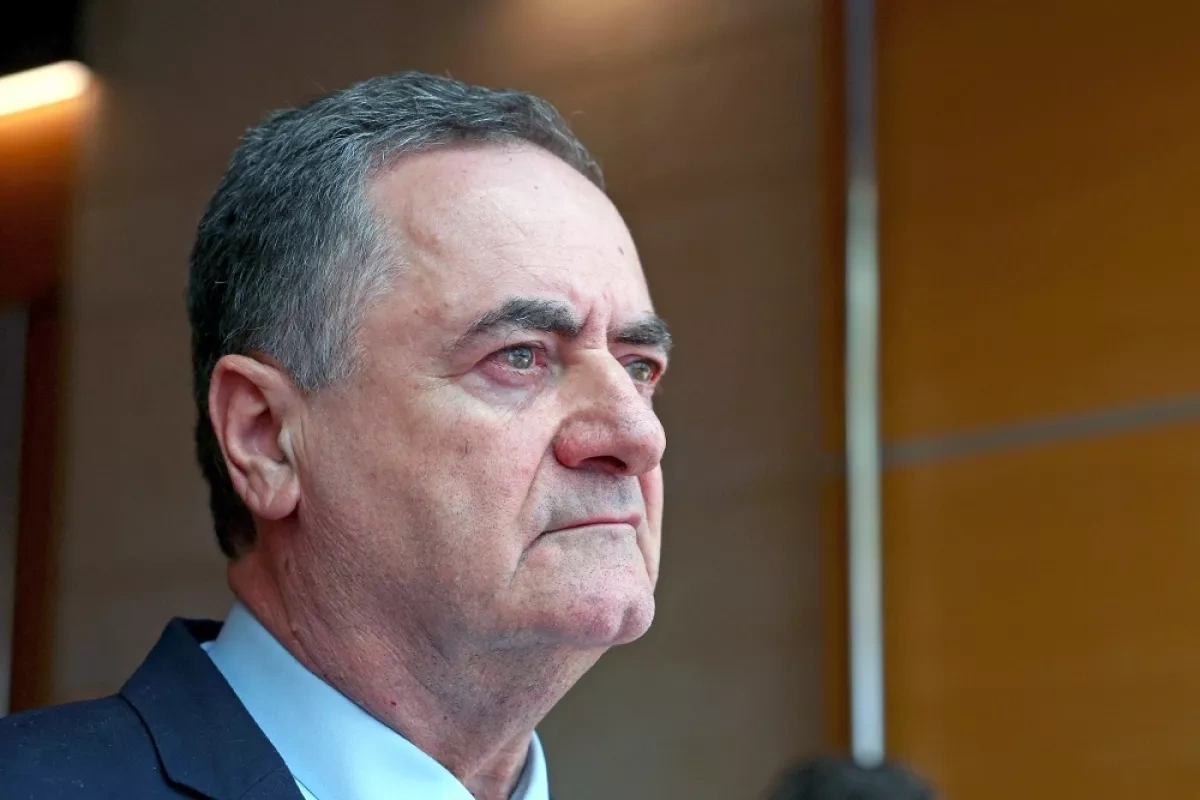 Defence chief: Israel attacked Iran's largest petrochemical plant.