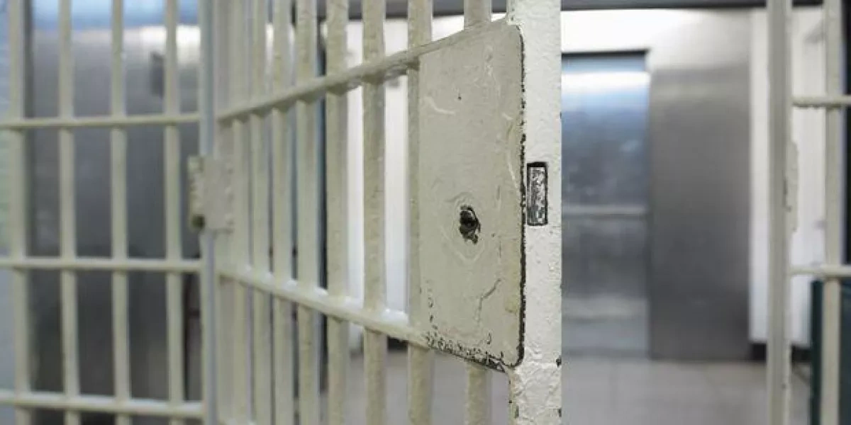 Greece jails Kazakh national for 125 years over migrant smuggling PHOTO