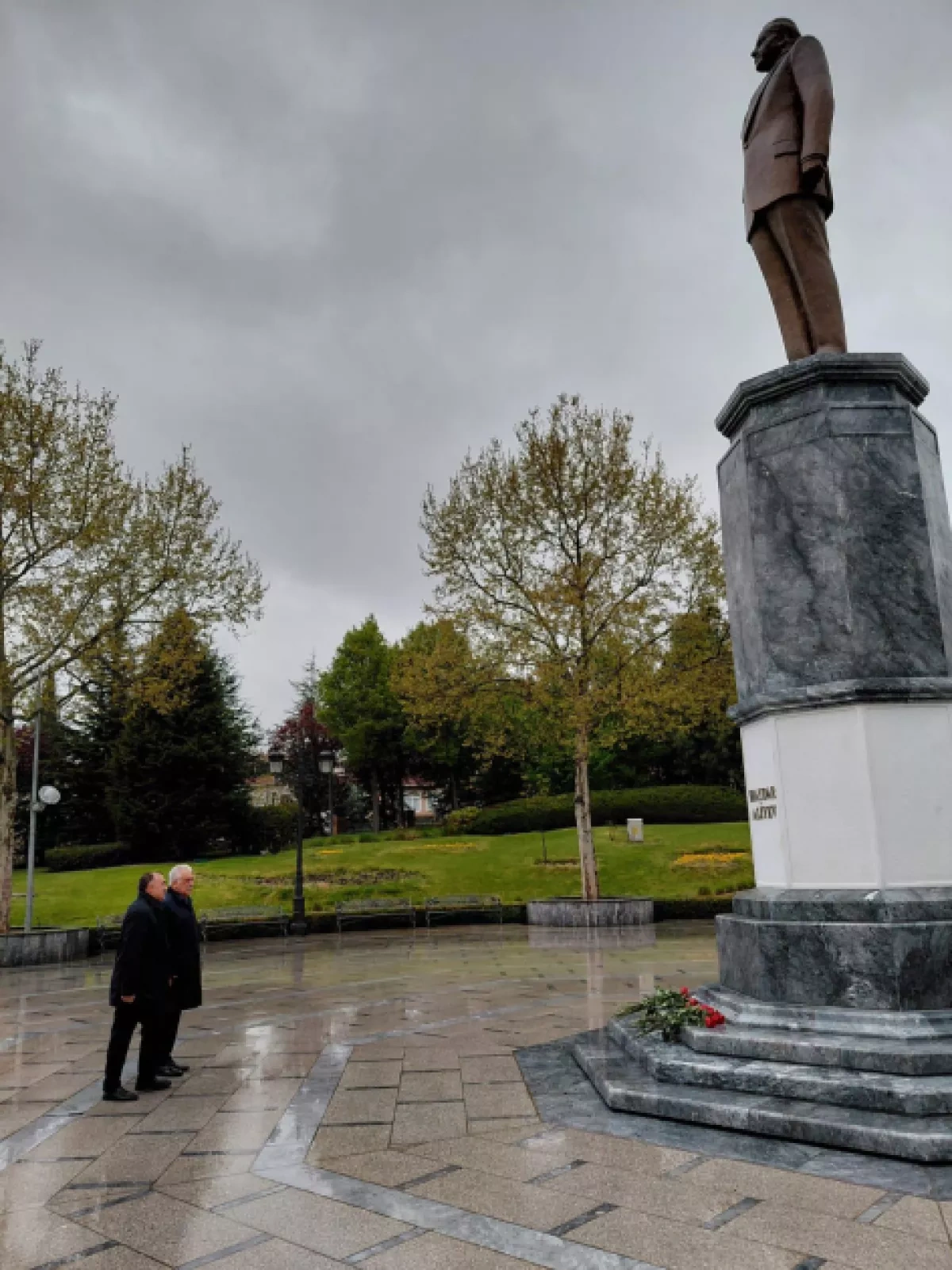 National leader Heydar Aliyev honoured in Ankara with symbolic floral ceremony PHOTO