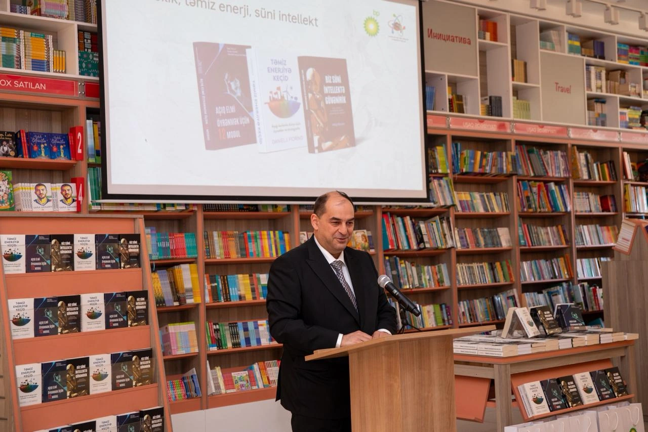 bp launches new future-oriented publications in Azerbaijani (PHOTO)