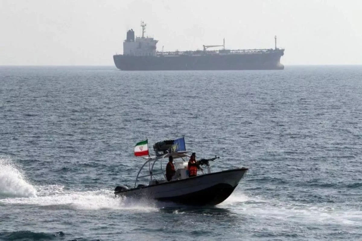 US intel warns Iran unlikely to ease Hormuz Strait chokehold soon