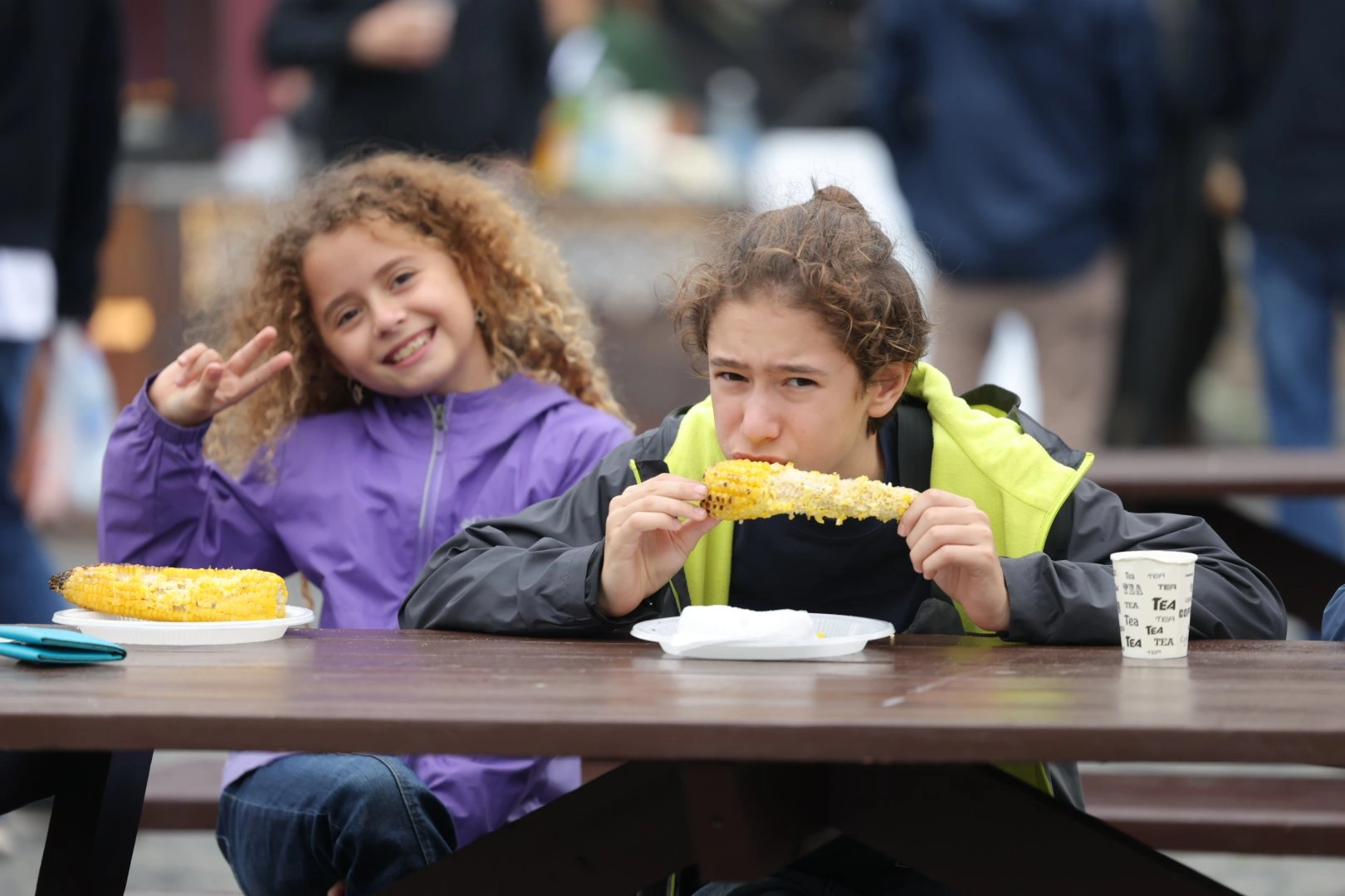 Olive Festival continues in Baku despite rainy weather (PHOTO)