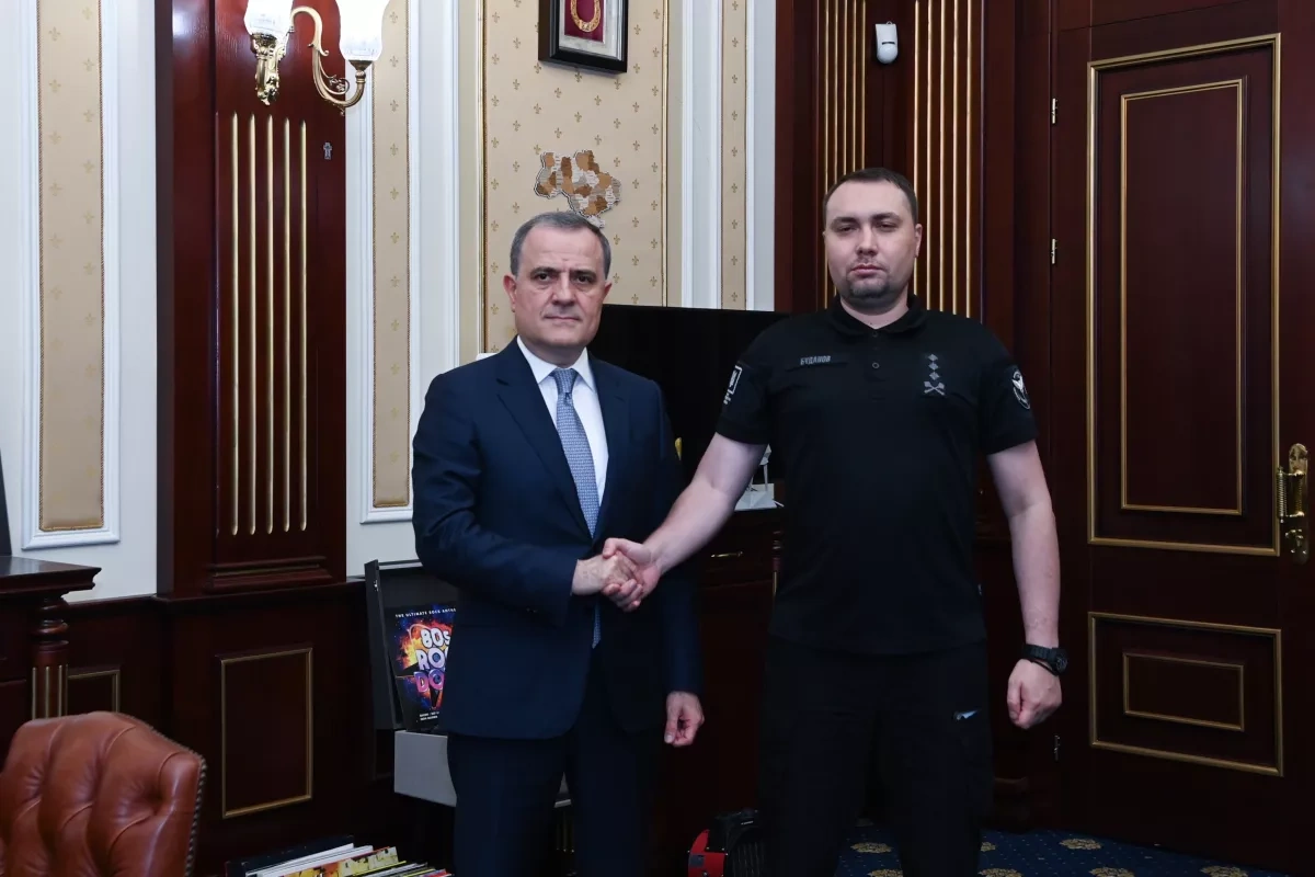 Top Azerbaijani, Ukrainian officials hold talks on regional security