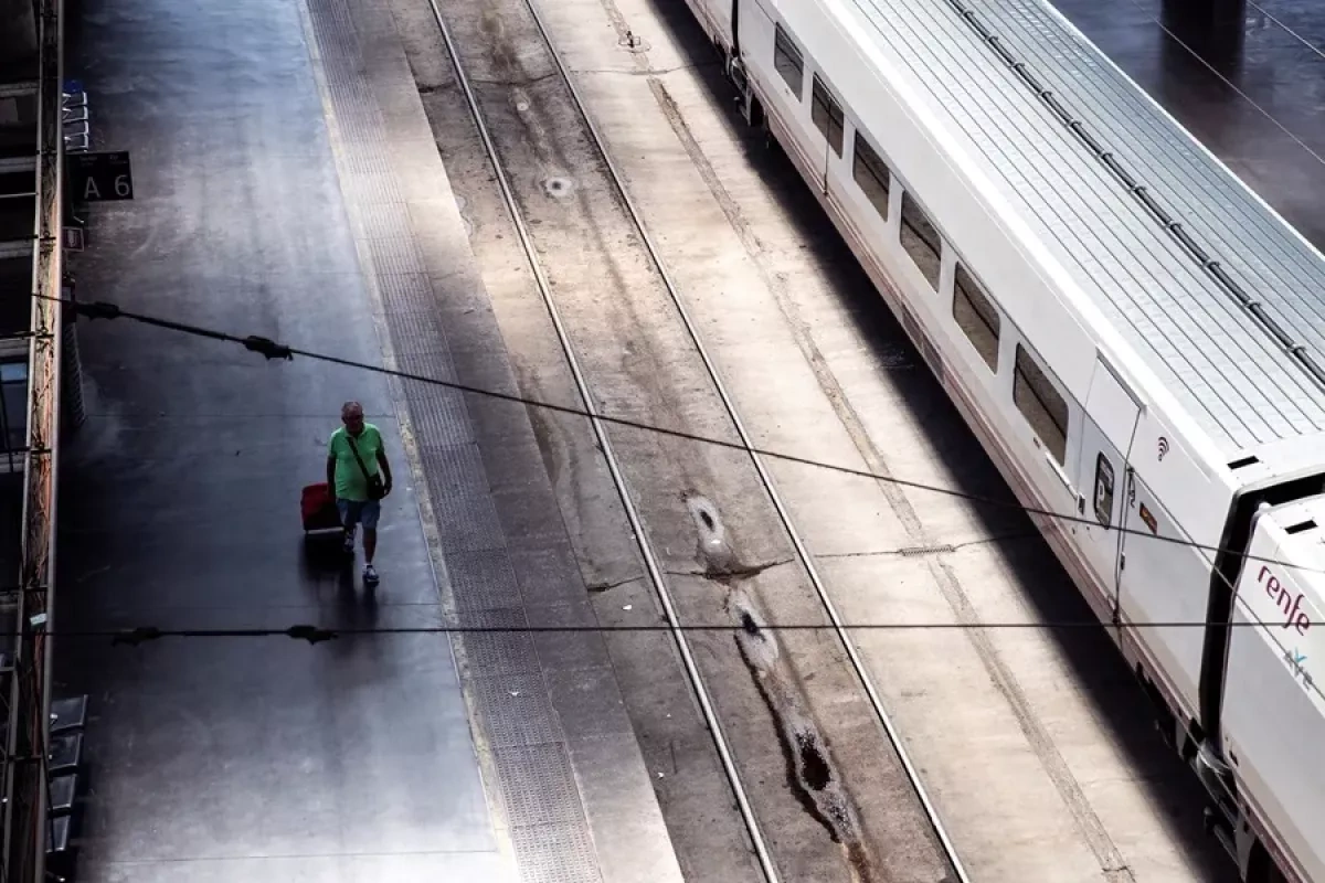 Spanish train drivers’ union calls nationwide rail strike Over safety concerns