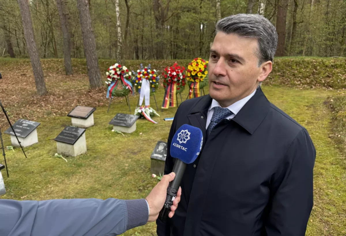Azerbaijan inaugurates memorial plaque for WWII prisoners at Bergen-Belsen camp