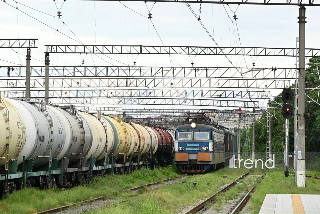 Azerbaijan facilitates new Russian shipment to Armenia in transit