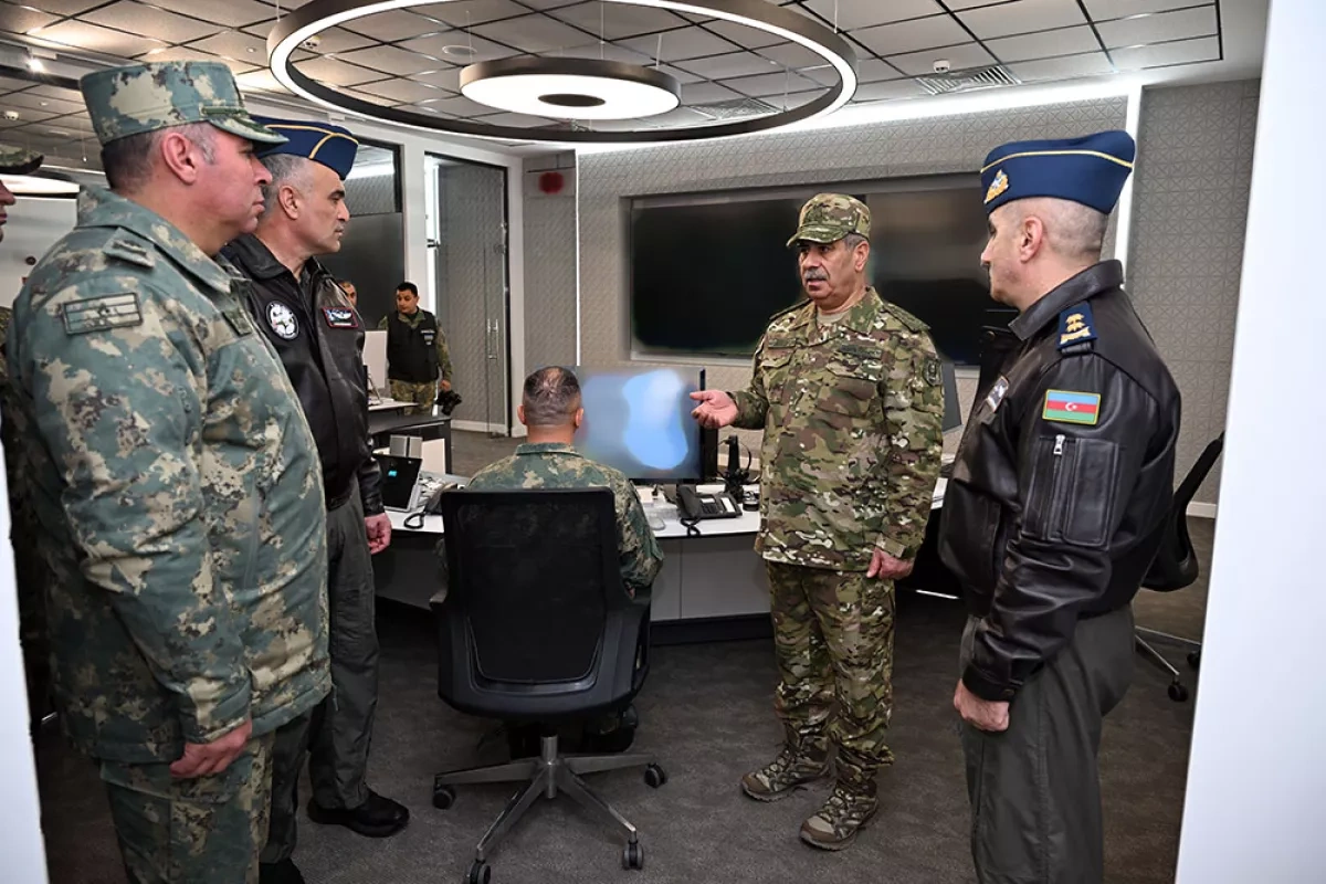 Azerbaijan's military officials assess combat preparedness of air defence forces