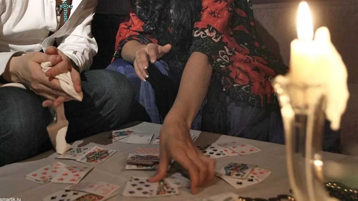 EX Ukrainian presidential aide talked opponents with fortune teller, court hears Photo