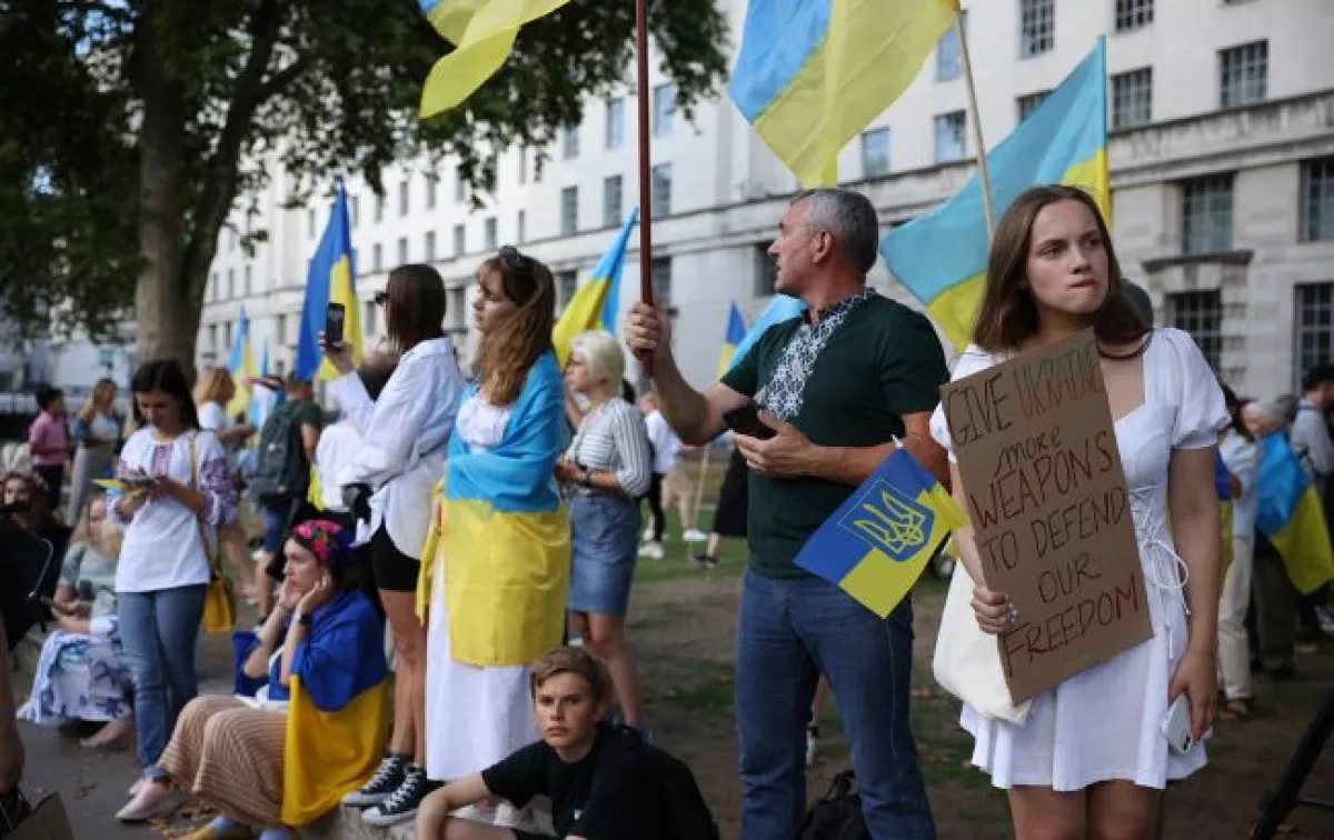 Ukraine wants citizens to return home after EU protection ends, minister says