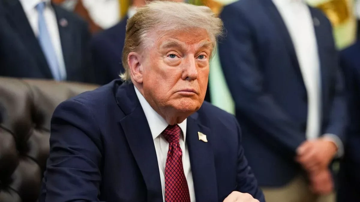 Trump says Canadian politicians benefit from portraying him as enemy