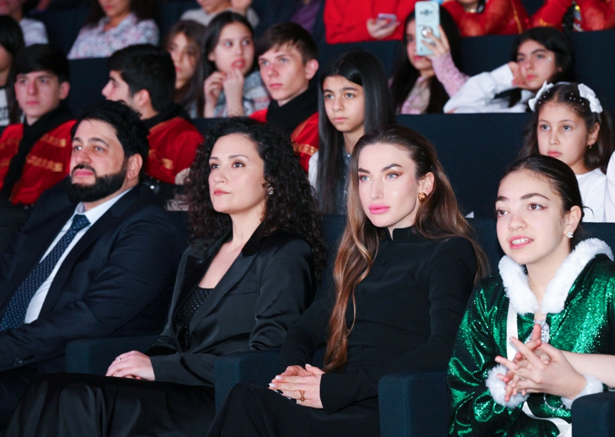 Heydar Aliyev Foundation VP Leyla Aliyeva and Alena Aliyeva attend awarding ceremony of Children’s Art Contest (PHOTO)