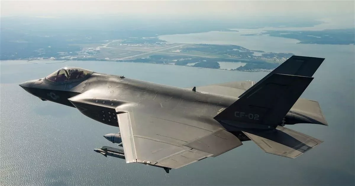 Media: US deploying combat aircraft to Middle East Updated