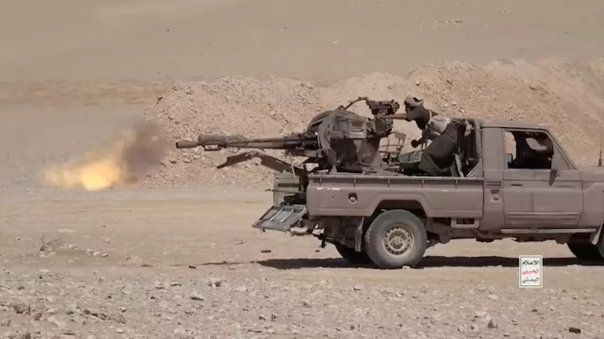 Reuters: US officials hold secret talks with Houthis in Oman