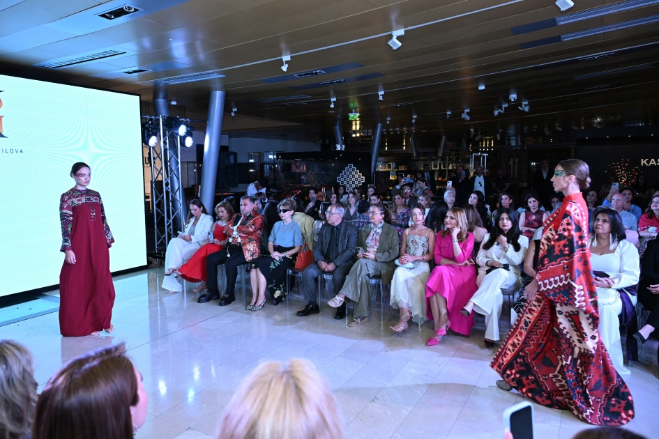 Alena Aliyeva attends “Patterns of Time” fashion show held at Azerbaijan National Carpet Museum (PHOTO)