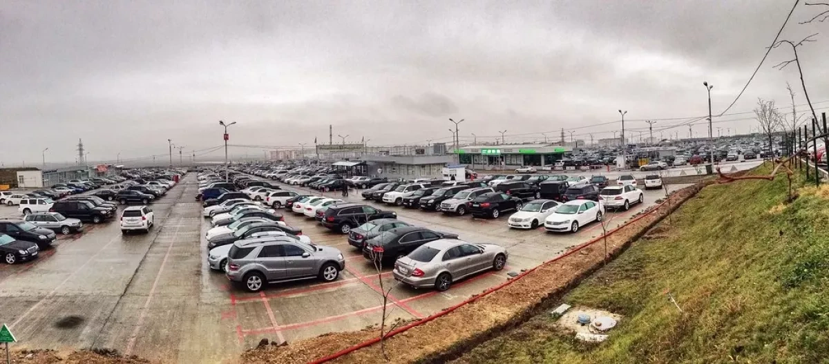 Georgian car importers protest planned restrictions on older vehicles