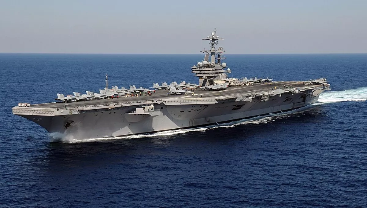 US poised to field three aircraft carriers in Middle East