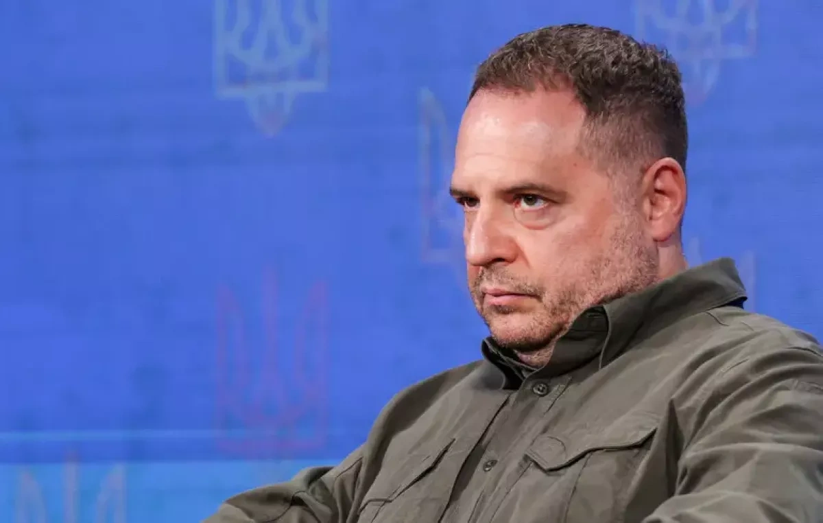 Former head of Zelenskyy’s office reverses decision to join front lines PHOTO
