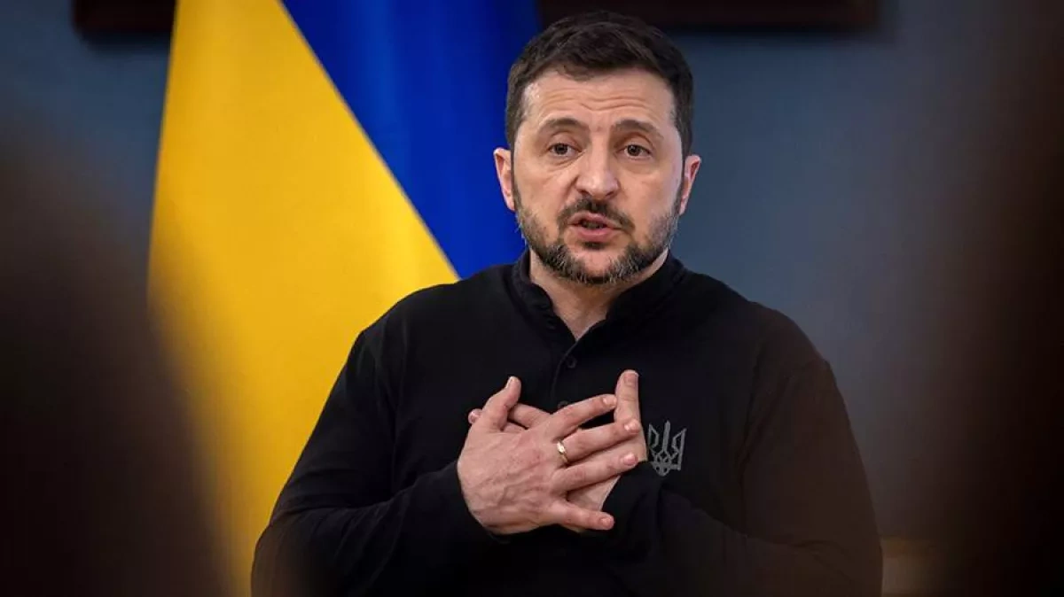 Ukrainian president gifts apartments to heroes, families of fallen soldiers Photo