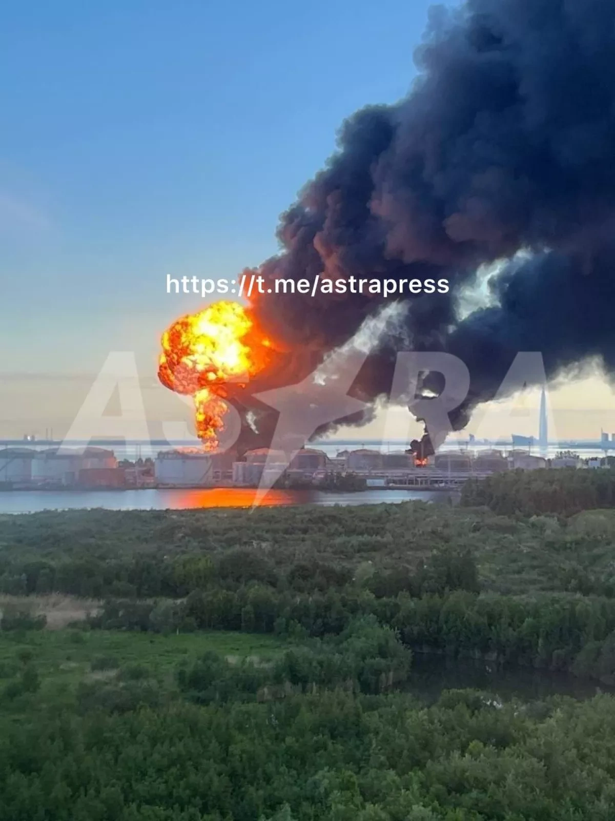 Russia's key Baltic oil facility catches fire as drones target region VIDEO