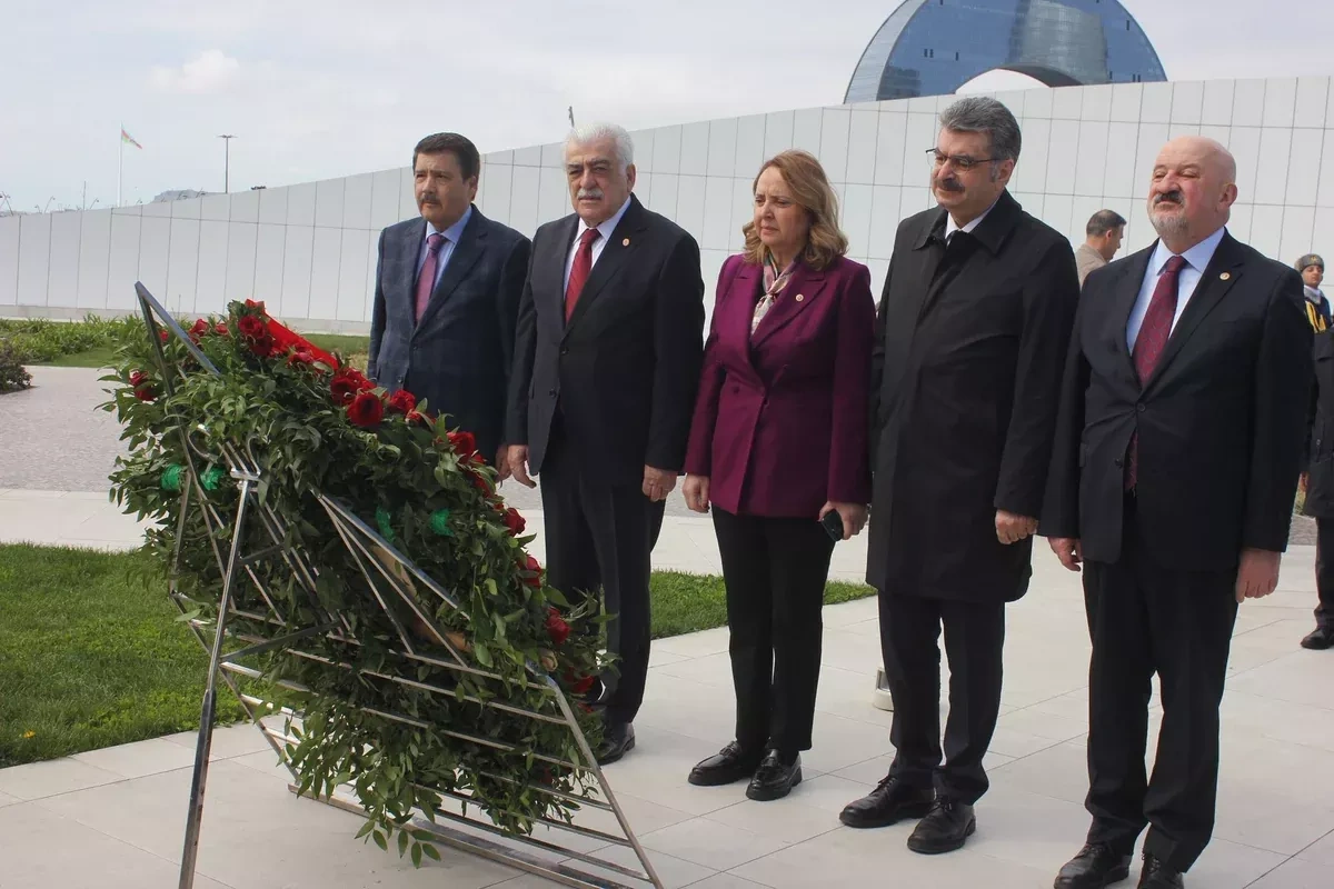 Turkish delegation praises Azerbaijan’s wartime resilience in Baku visit