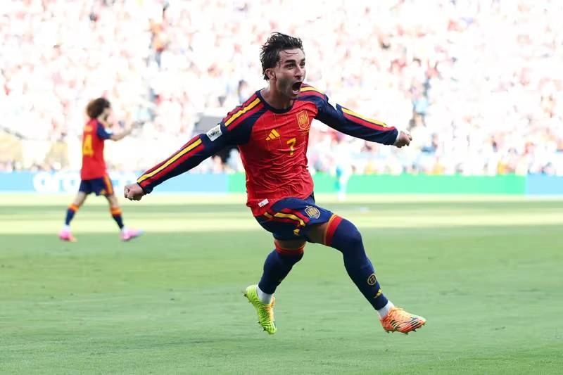 Spain claim second World Cup title after extra-time victory over Argentina