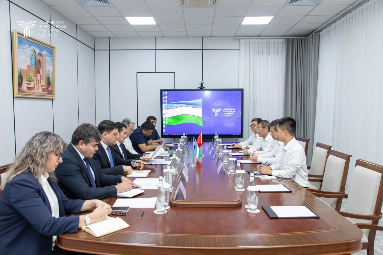 Uzbekistan, China discuss progress of China-Kyrgyzstan-Uzbekistan railway