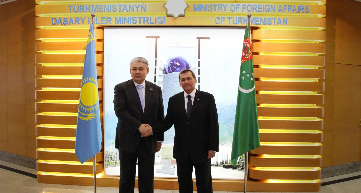 Kazakhstan, Turkmenistan discuss transport and energy cooperation
