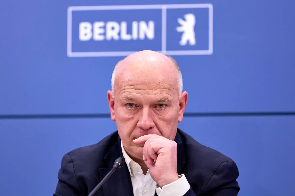 Berlin mayor's romantic tennis date during blackout causes political outcry