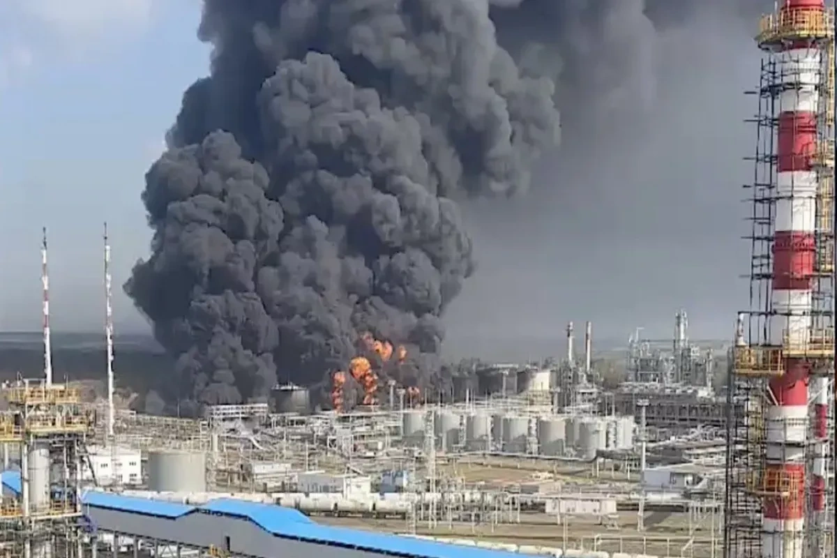 Moscow refinery halts operations after Ukrainian drone strike