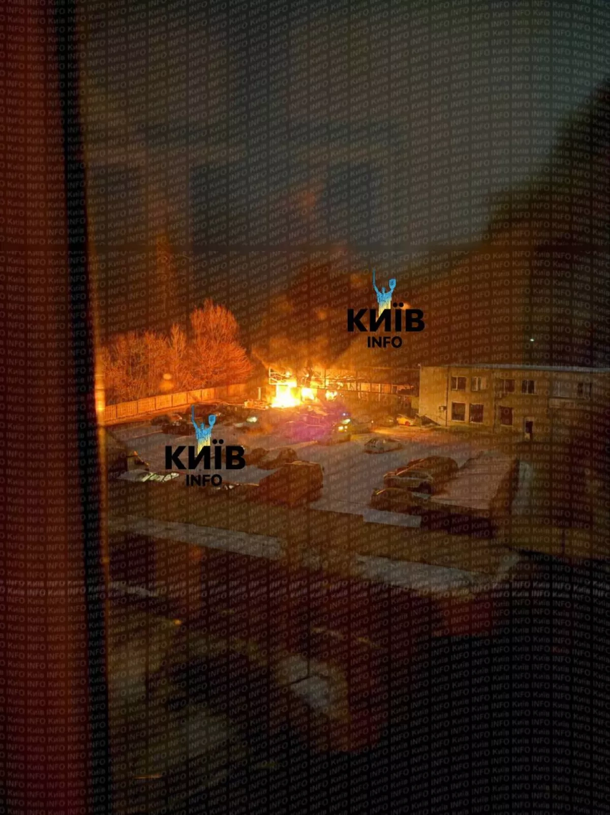 Russia pounds Kyiv, Zaporizhzhia, and Dnipro regions in coordinated air and artillery assault photo / video