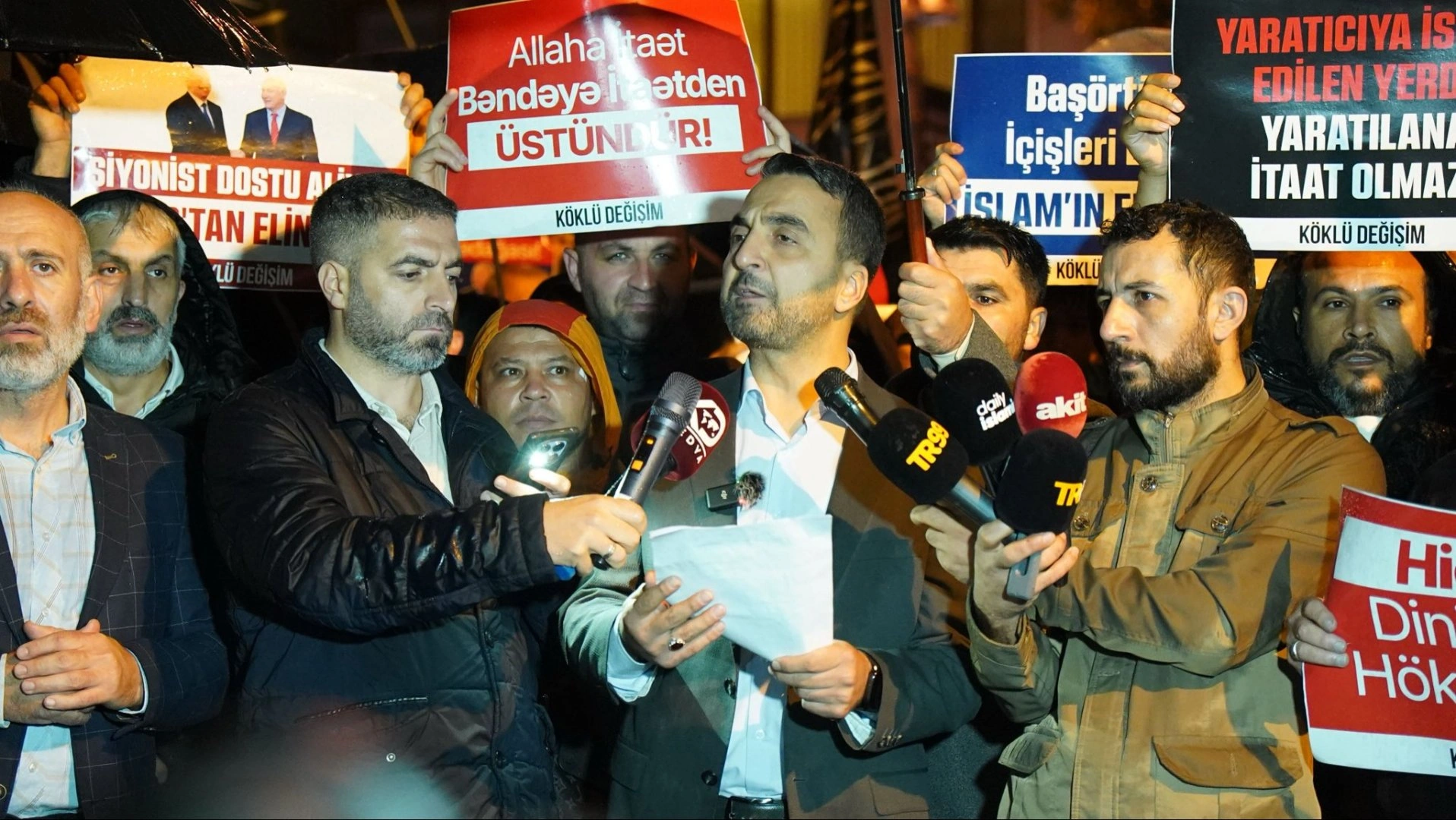 Azerbaijan-banned Turkish media representative detained in Istanbul