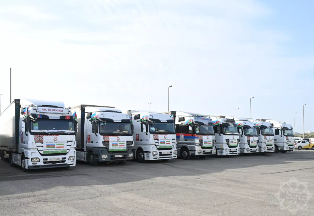 Azerbaijan sends fresh humanitarian consignment to Iran PHOTO