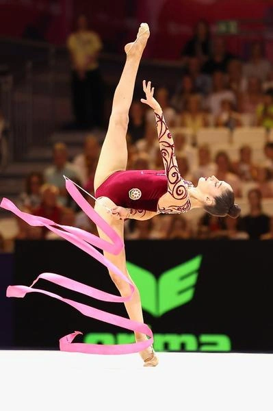 Azerbaijani gymnast competes at World Championships in Frankfurt (PHOTO)