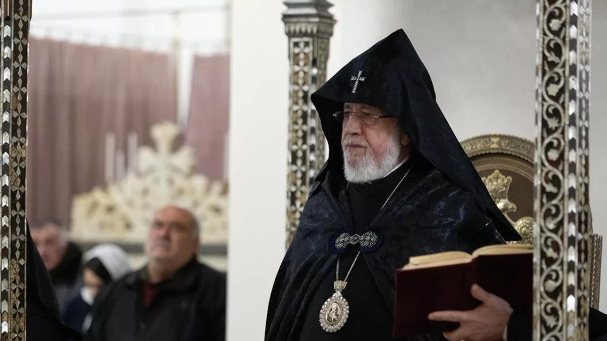 Relatives of Armenian Catholicos accused of defrauding Russian woman of $127,000
