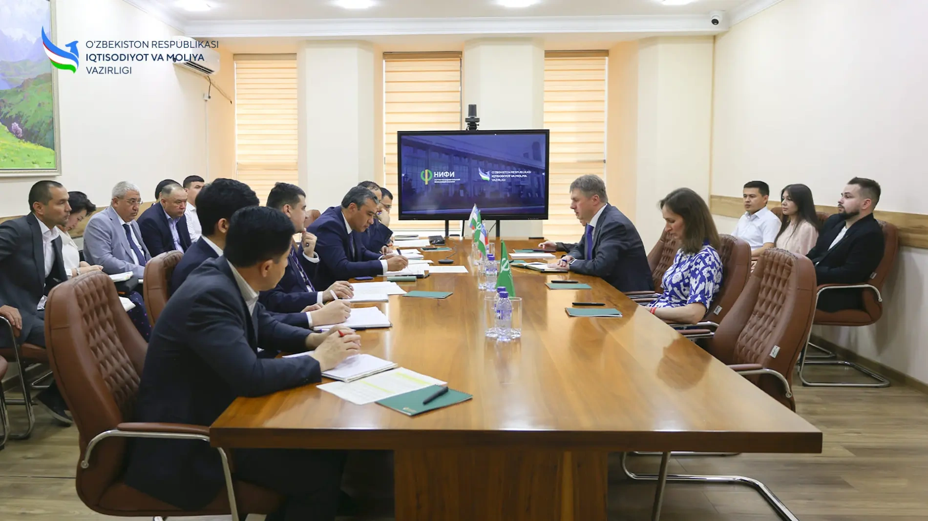 Uzbekistan, Russia hold talks on public financial management cooperation