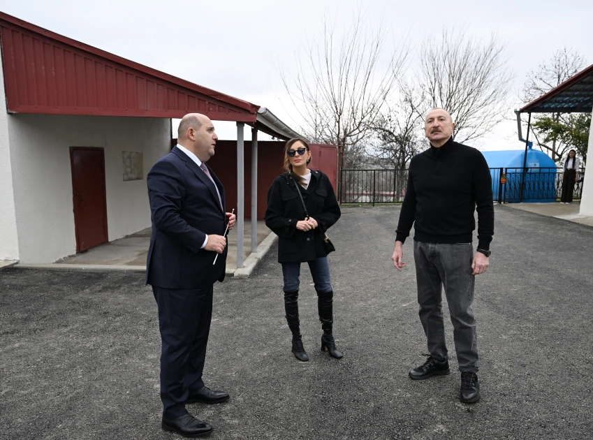 President Ilham Aliyev, First Lady Mehriban Aliyeva inspect restoration of individual houses and infrastructure in Khanoba village of Khojavend (PHOTO)