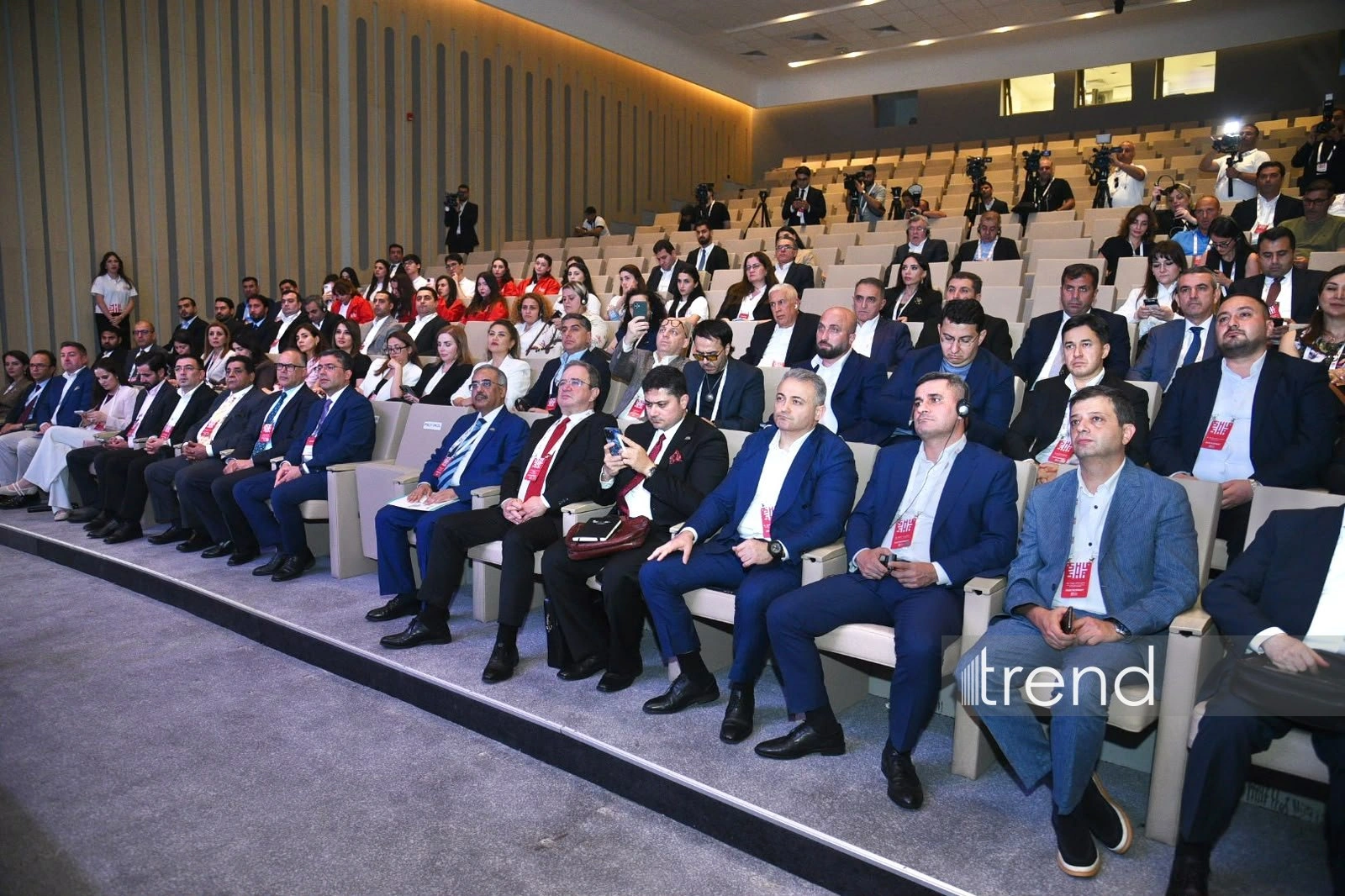Shusha Global Media Forum showcases D-8 Media Center of Best Practices initiative (PHOTO)