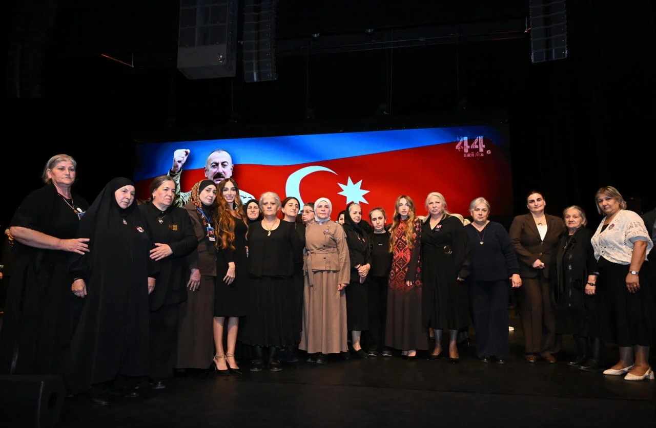 Premiere of epic historical film “44” held at Heydar Aliyev Center – tears, pride and endless applause (PHOTO)