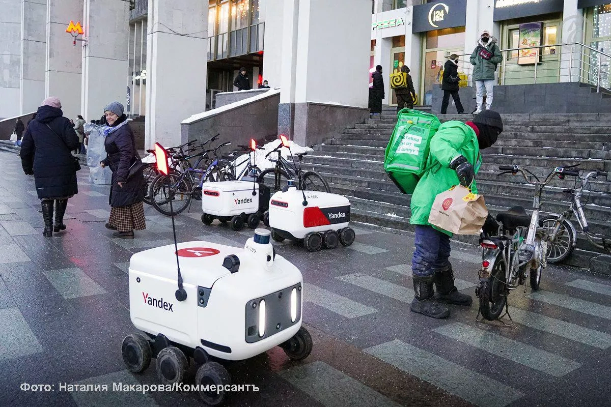 Moscow plans to replace couriers with delivery robots